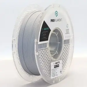 גליל פילמנט מסוג PLA Matte מתוצרת ProFilament באיכות הטובה בעולם בצבע אפור פסטל מט – 1.75mm 1KG